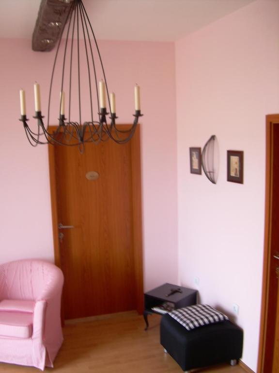 Phara Hostel Gdinj Номер фото